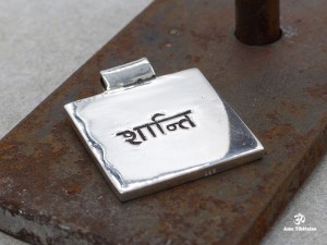 PA413 Pendentif Tibétain Argent Massif SHANTI PEACE Paix