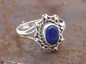 BA130 Bague Tibétaine Argent Massif Lapis Lazuli. Taille 54