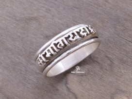 BA171 Bague Argent Massif Mantra