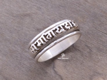 BA171 Bague Argent Massif Mantra