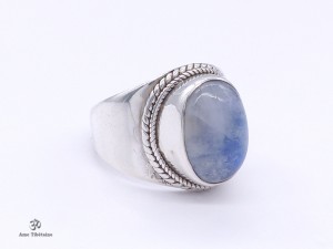BA233 Bague Tibétaine Argent Massif Pierre de Lune. Taille 51