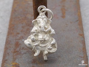 PA90 Pendentif Argent Massif Ganesh, Le dieu hindou à la tête d'éléphant