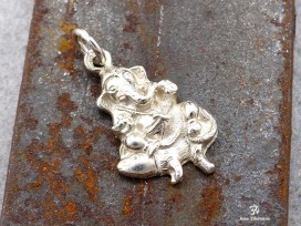 PA90 Pendentif Argent Massif Ganesh, Le dieu hindou à la tête d'éléphant
