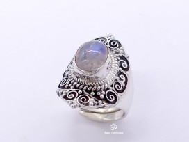 BA274 Bague Tibétaine Argent Massif Pierre de Lune. Taille Réglable