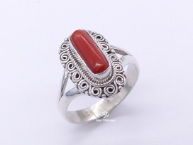 BA281 Bague Tibétaine Argent Massif Corail. Taille 57