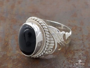 BA288 Bague Tibétaine Argent Massif Onyx. Taille 58