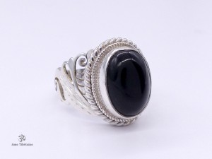 BA288 Bague Tibétaine Argent Massif Onyx. Taille 58