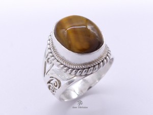 BA289 Bague Tibétaine Argent Massif Oeil de Tigre. Taille 60