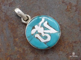 PA262 Pendentif Argent Massif Om Tibétain
