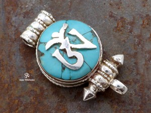 PA426 Pendentif Argent Massif Ghau Om