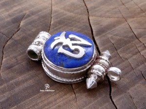 PA427 Pendentif Argent Massif Ghau Om