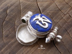 PA427 Pendentif Argent Massif Ghau Om