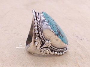 BA141 Bague Tibétaine Argent Massif Turquoise. Taille 62