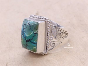 BA243 Bague Tibétaine Argent Massif Turquoise. Taille 62
