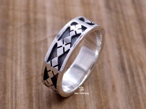 BA263 Bague Tibétaine Argent Massif Tête de Mort. Taille 55