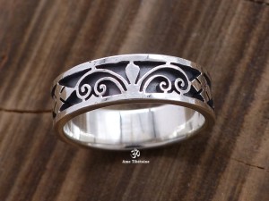 BA263 Bague Tibétaine Argent Massif Tête de Mort. Taille 55