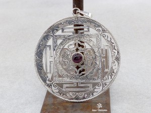 PA140 Grand Pendentif Argent Massif Mandala Grenat
