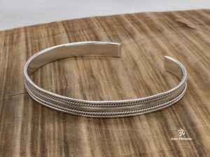 BRA21 Bracelet Tibétain Argent Massif