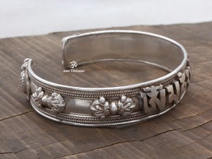 BRA49 Bracelet Tibétain Argent Massif Mantra Bouddhiste