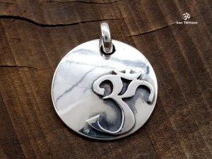 PA163 Pendentif Argent Massif Om