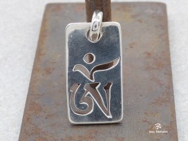 PA168 Pendentif Argent Massif Om
