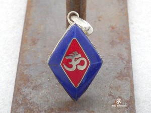 PA211 Pendentif Argent Massif Om