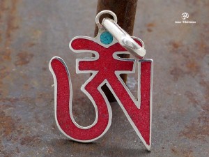 PA353 Pendentif Argent Massif Om