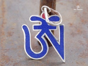 PA354 Pendentif Argent Massif Om