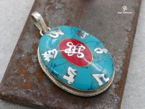 PA338 Pendentif Argent Massif Nœud Sans Fin Mantra