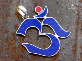 PA191 Pendentif Tibétain Argent Massif Om