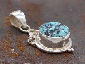 PA290 Pendentif Tibétain Argent Massif Turquoise