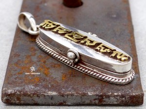 PA389 Pendentif Argent Massif Ghau Mantra Tibétain
