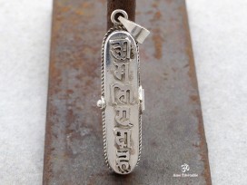 PA388 Pendentif Argent Massif Ghau Mantra Tibétain
