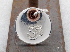 PA321 Pendentif Argent Massif Cuivre Om
