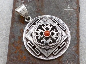 PA395 Pendentif Argent Massif Mandala Corail