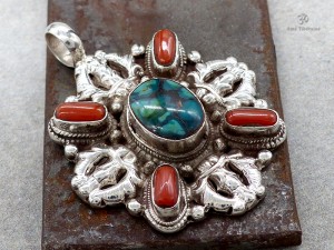 PA224 Pendentif Tibétain Argent Massif Turquoise Corail Double Dorje