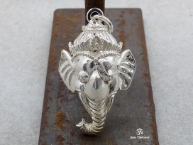 PA225 Pendentif Argent Massif Ganesh, Le dieu hindou à la tête d'éléphant
