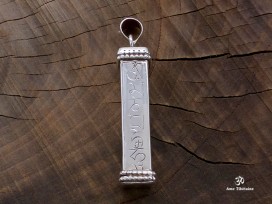 PA358 Pendentif Argent Massif Ghau Astamangala