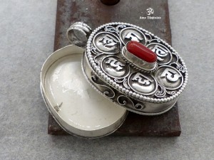 PA390 Pendentif Argent Massif Ghau Mantra Tibétain