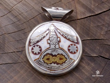 PD25 Pendentif Mantra Noeud Sans Fin Dorje Vajra