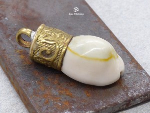 PD68 Pendentif Tibétain Porcelaine