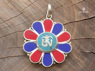 PD79 Pendentif Tibétain Om