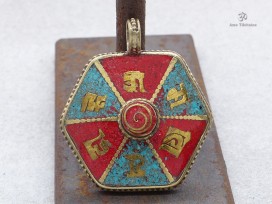 PD40 Pendentif Tibétain Mantra