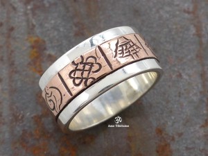 BA216 Bague Tibétaine en Argent Massif Cuivre avec Astamangala