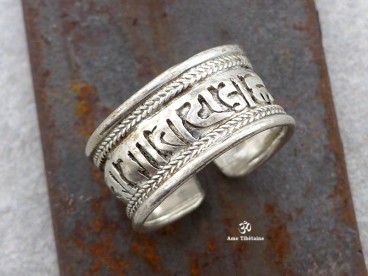 BD63 Bague Mantra Tibétain Om Mani Padme Hum