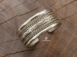 BD69 Bague Tibétaine