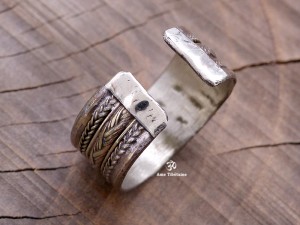 BD69 Bague Tibétaine