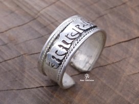 BD20 Bague Mantra Tibétain Om Mani Padme Hum