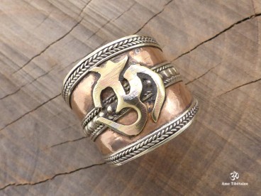 BD95 Bague Tibétaine 3 Métaux Om