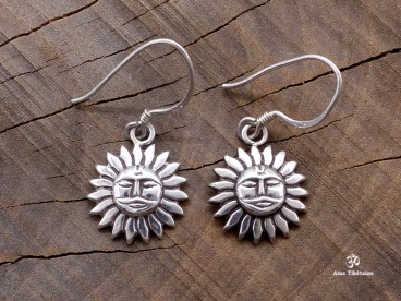 BdOA52 Boucles d’Oreille Tibétaines Argent Massif Soleil